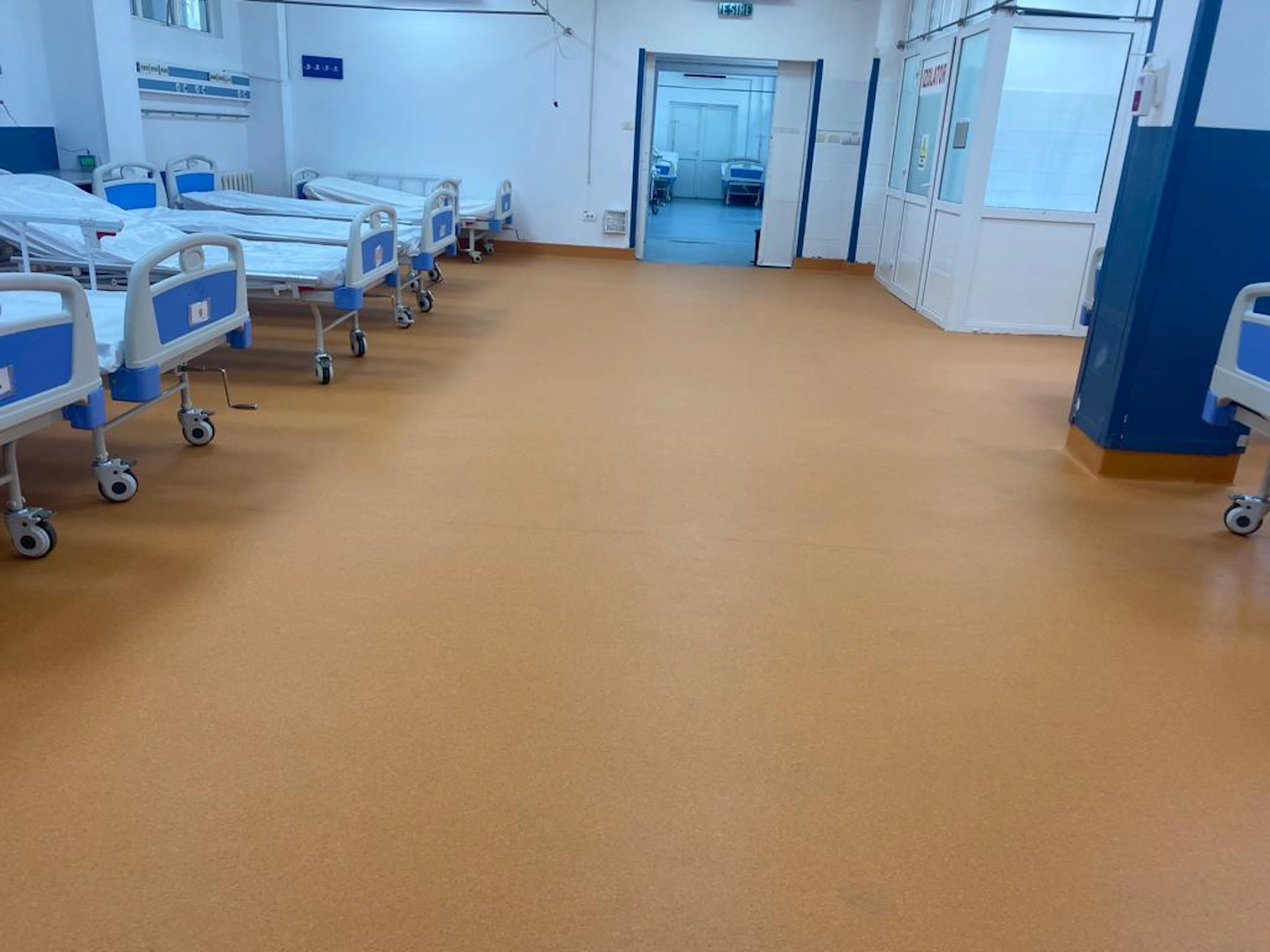 Unitatea de Primiri Urgențe a Spitalului Județean Constanța, după reabilitarea pardoselii