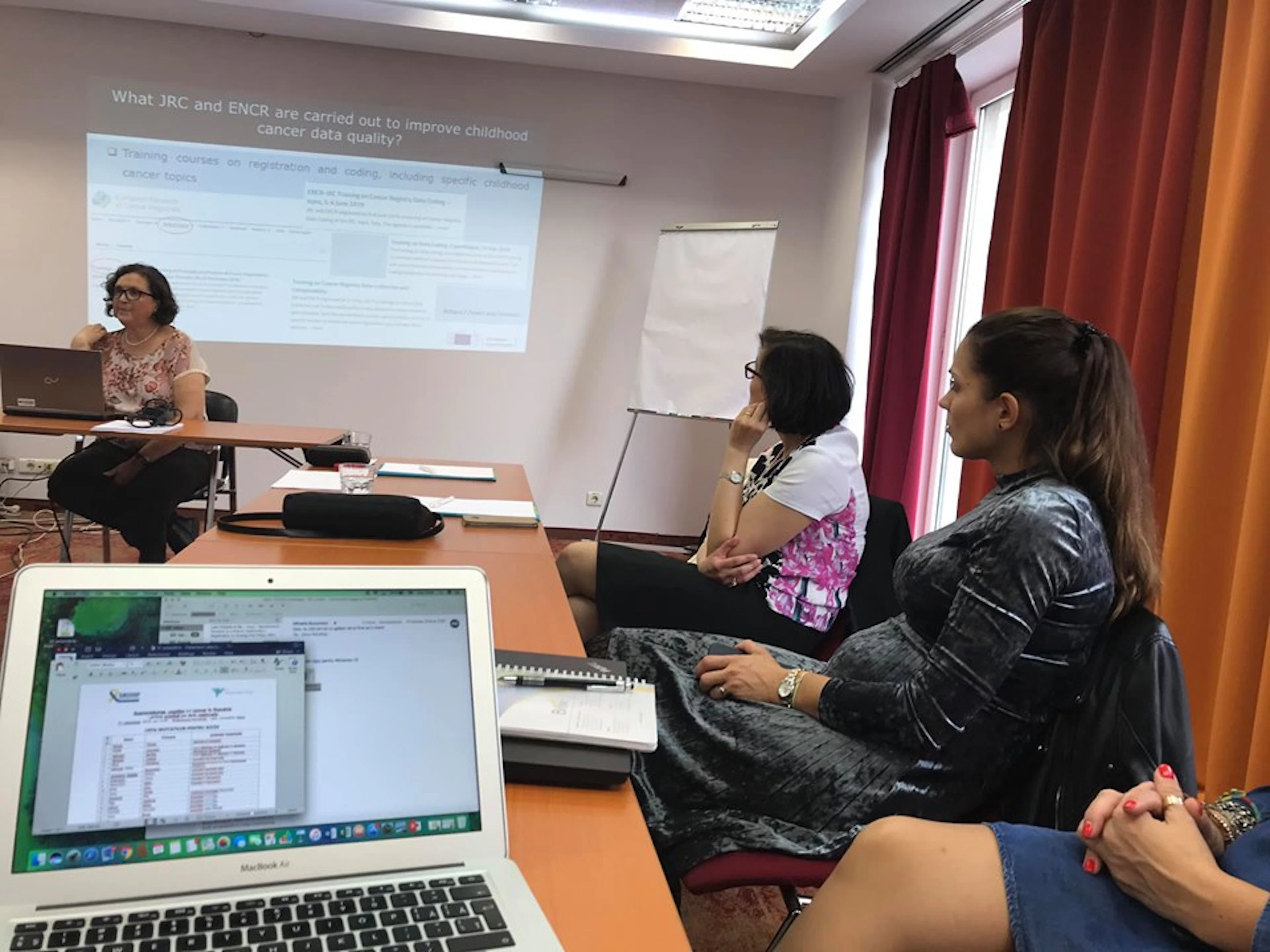 Învățăm de la cei mai buni – workshop dedicat Registrului Național al Cancerelor la Copil